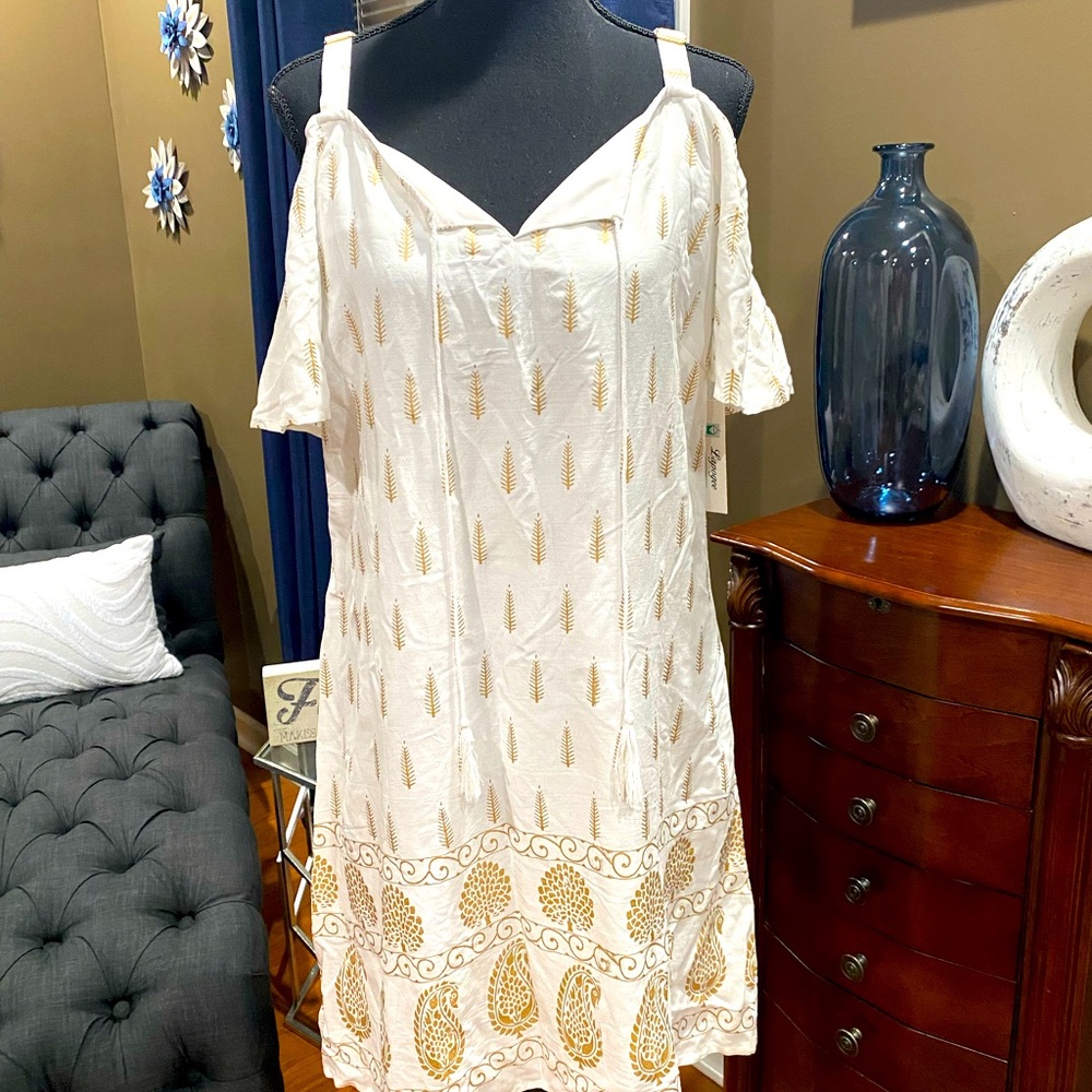 Dress - Picture 3 of 6